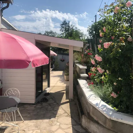 Maison Des Lilas-2